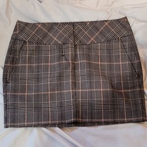 Express Plaid Skirt with Pockets Gray Black Brown